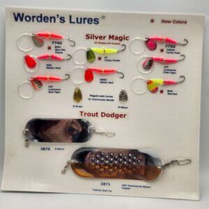 Yakima Bait Co Wordens Lures Silver Magic Trout Dodger Fishing Lure Display b